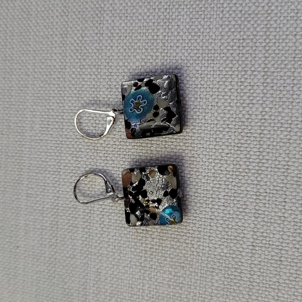 Resin drop earrings